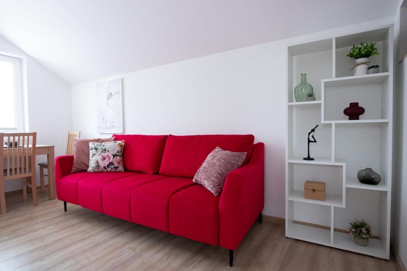 Apartamenty Gorki Male Tuszyn Exterior foto